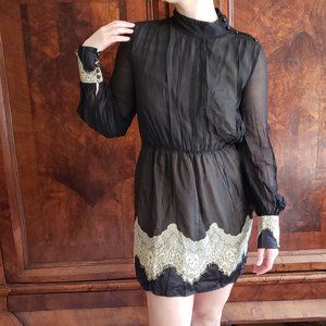 Open back, lacy goth mindress